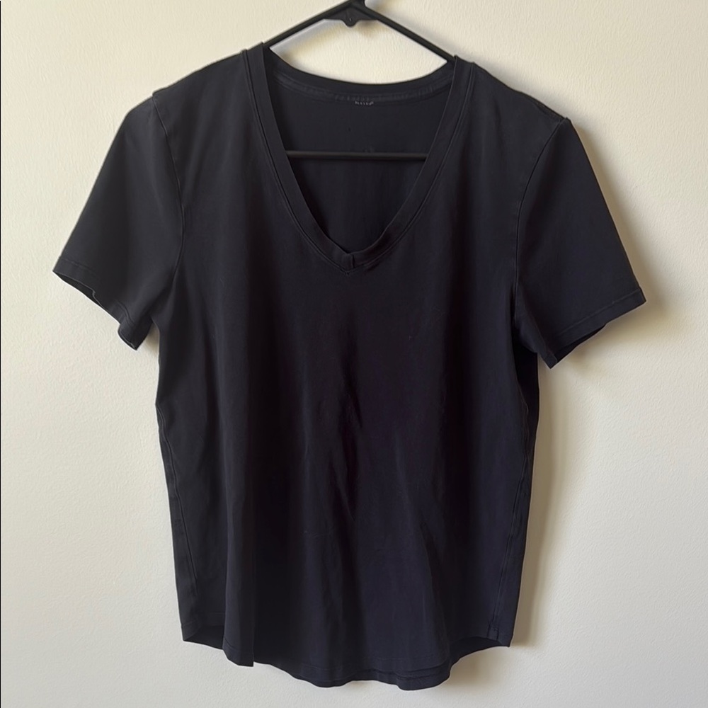Lululemon Athletica Black Fitted Short Sleeve Tee
